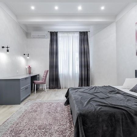 Inshiapartments On Lysenka Str Lviv Buitenkant foto