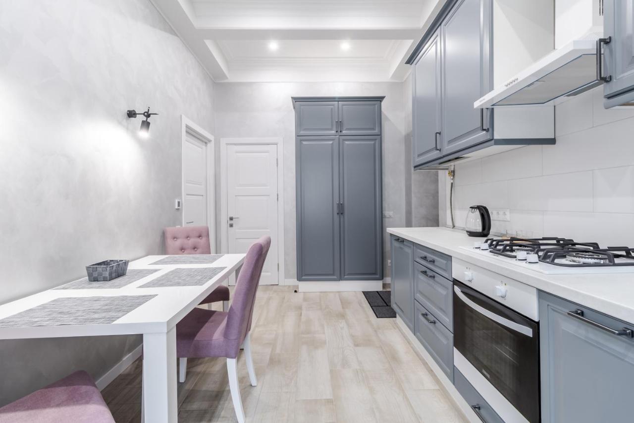 Inshiapartments On Lysenka Str Lviv Buitenkant foto